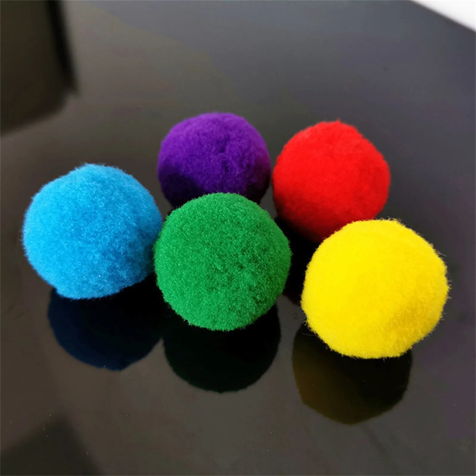 Katzenspielzeug Bällchen – 10/20/30er Set Bunte Plüschbälle für Katzen